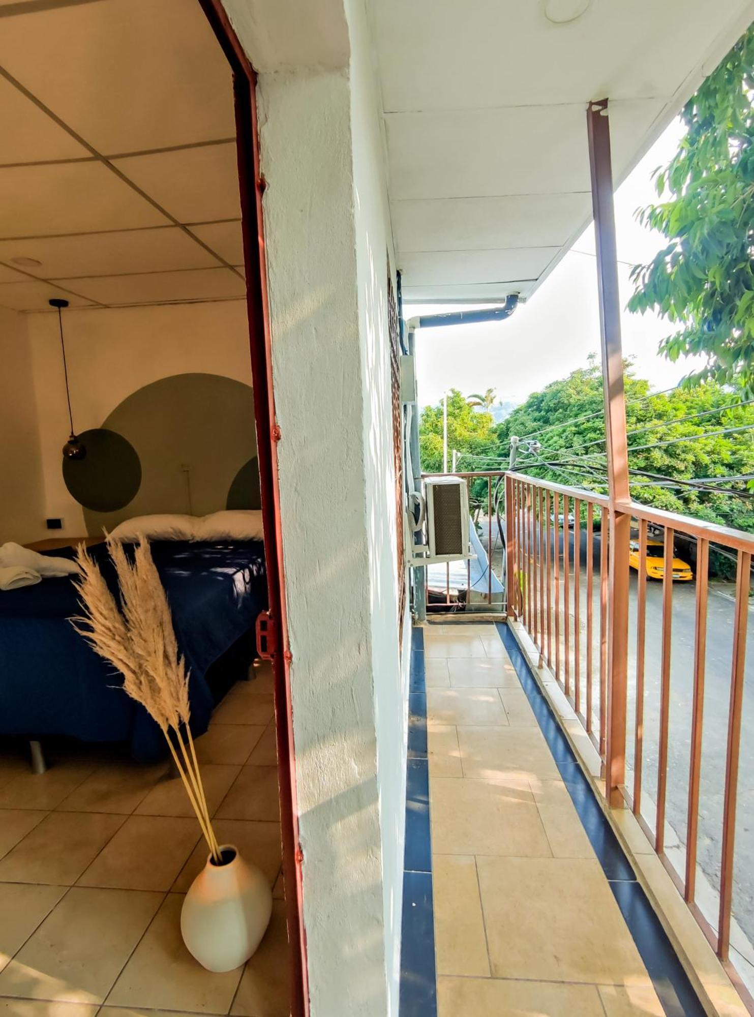 Friendly House 호텔 Santa Tecla 외부 사진